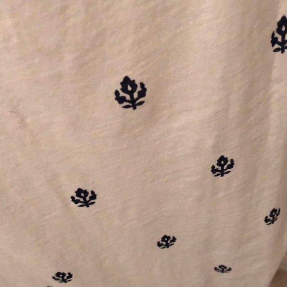 ⬇️VInce Camino Tank⬇️ - Picture 3 of 4